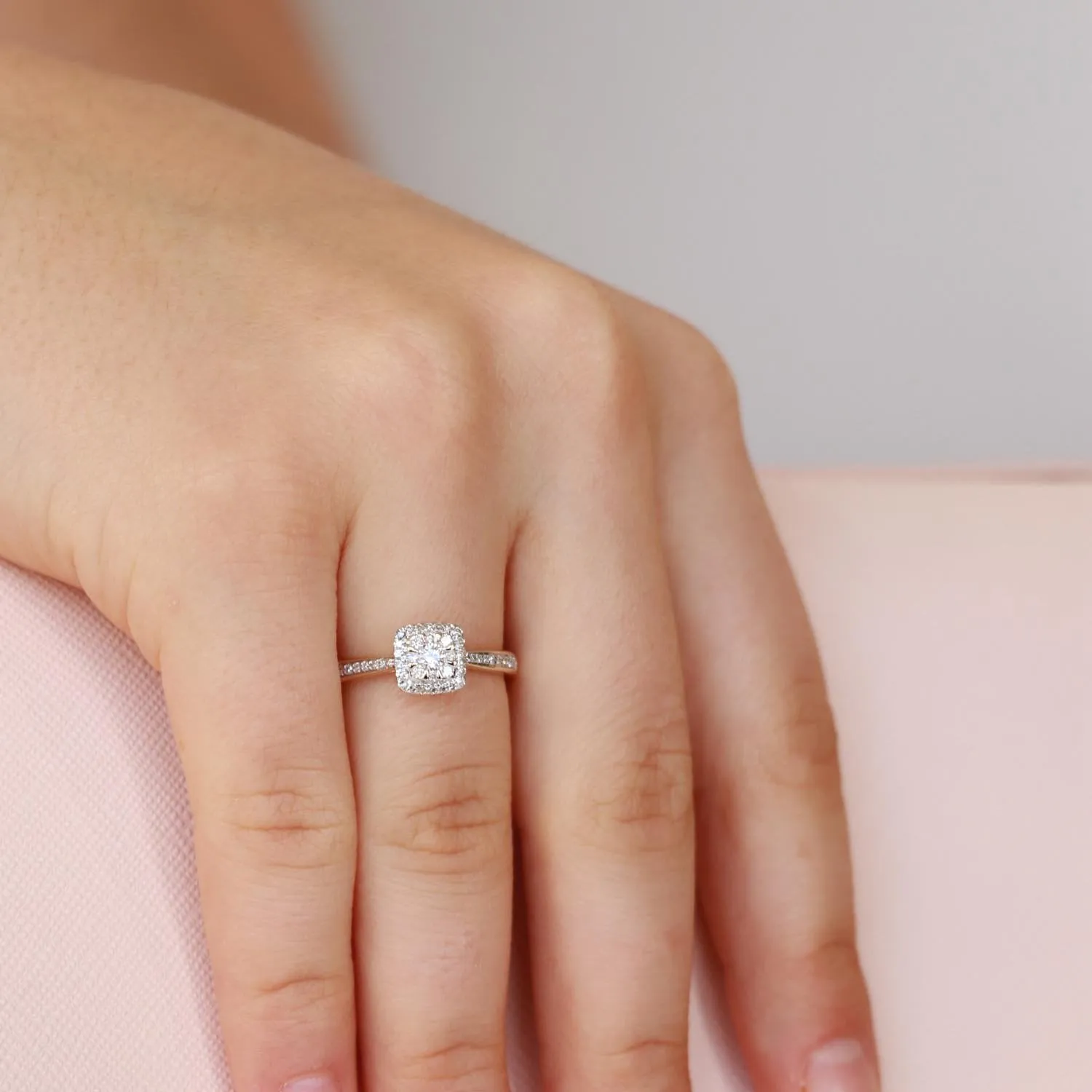 0.33ct Round Brilliant Diamond Engagement Ring In 9Ct Yellow Gold