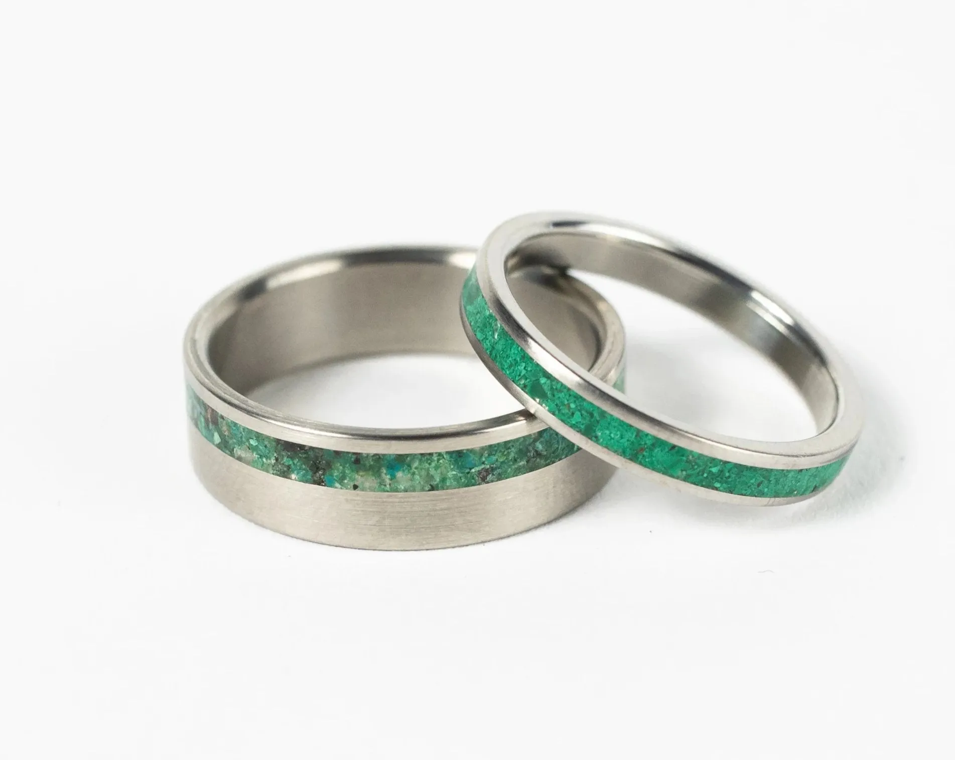 His and Hers wedding ring set with Malachite stone inlay