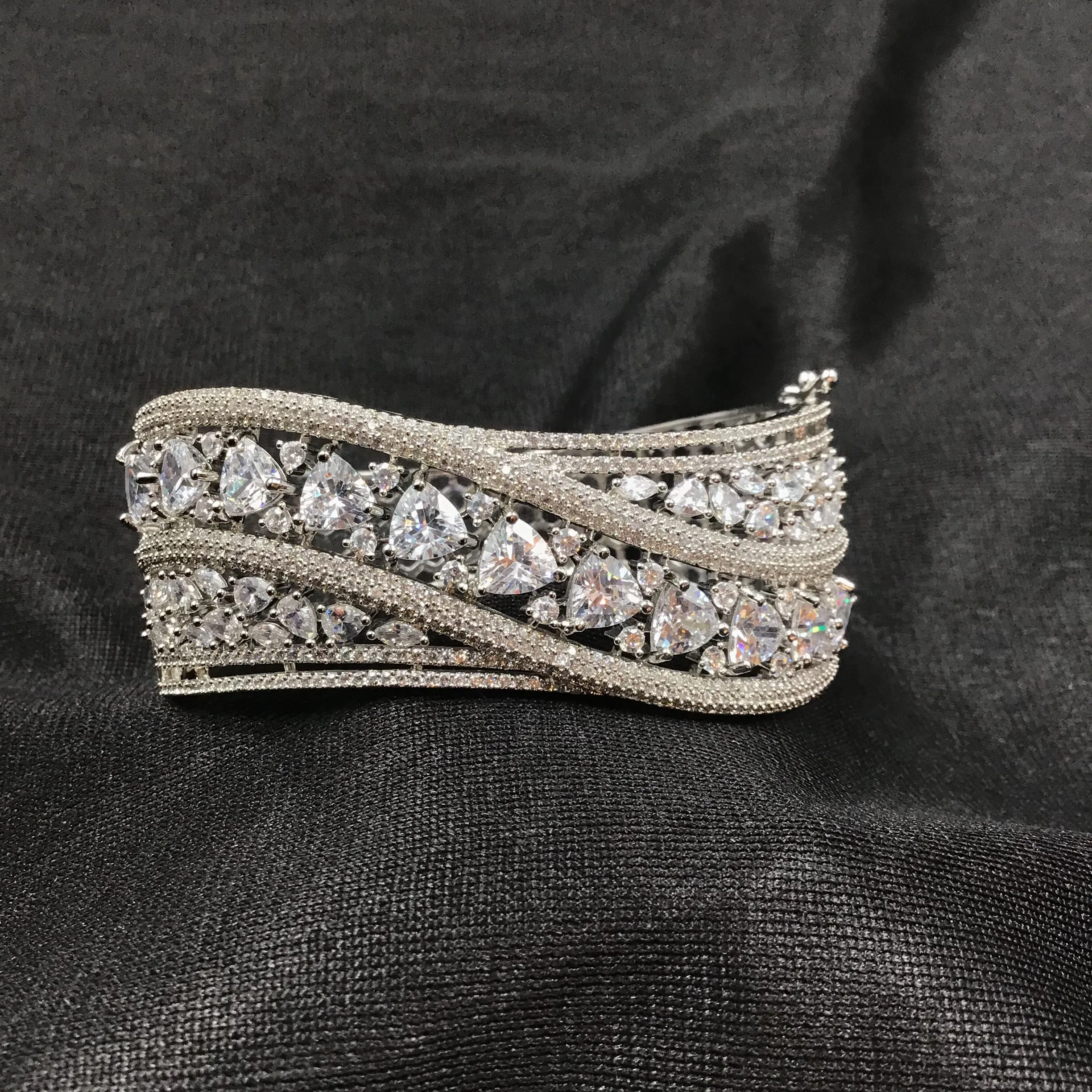 Zircon/AD Bracelet 3307-08